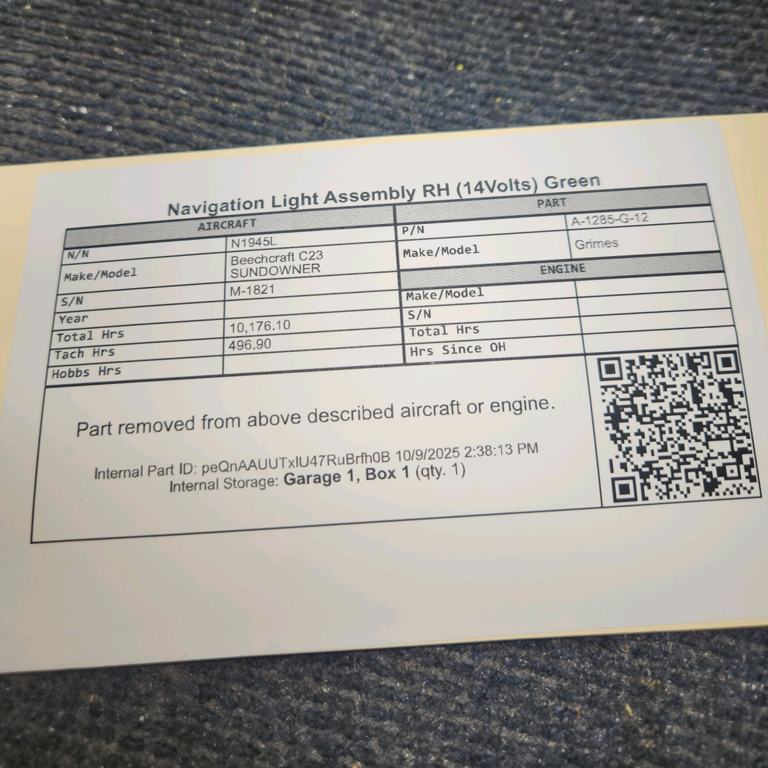 Used aircraft parts for sale, A-1285-G-12 Grimes Beechcraft C23 SUNDOWNER Navigation Light Assembly  - RH (14 Volts) - Green