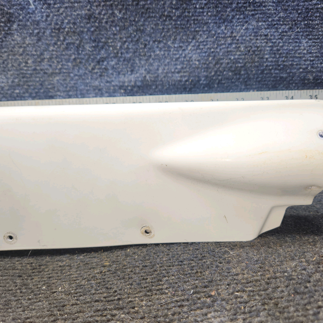 Used aircraft parts for sale, 0531006-112 cessna 172N Rudder Tip