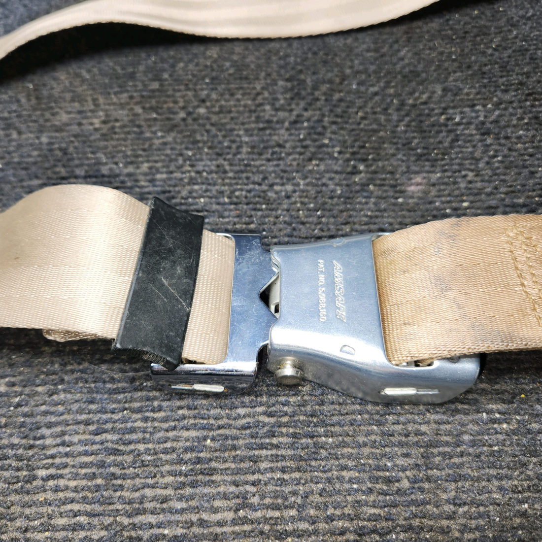 Used aircraft parts for sale, 3079-3-311-8060 AmSafe Beechcraft 95-55B Pilot or Co-Pilot Seat Belt