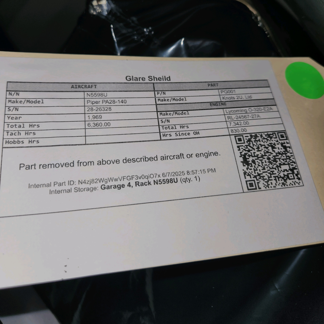 Used aircraft parts for sale, PG001 Knots 2U, Ltd Piper PA28-140 Glareshield