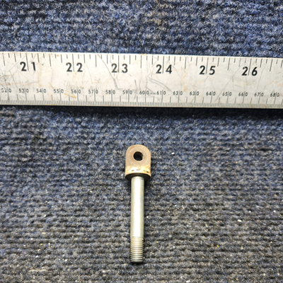 Used aircraft parts for sale, 402-057 Piper PA28 Door Cabin Attach Bolt Set 2