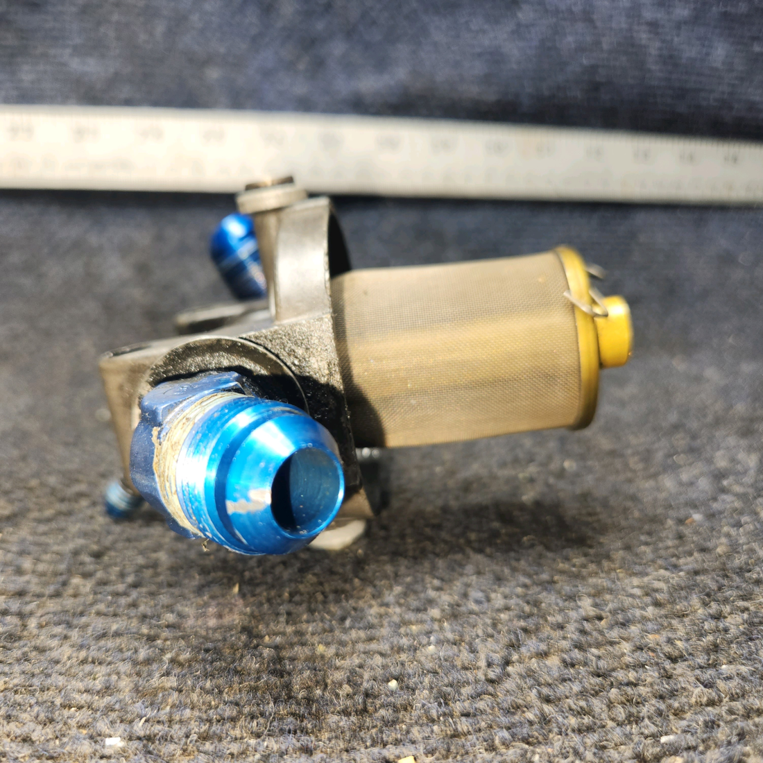 Used aircraft parts for sale, 0511199-23 Cessna 182G Fuel Strainer