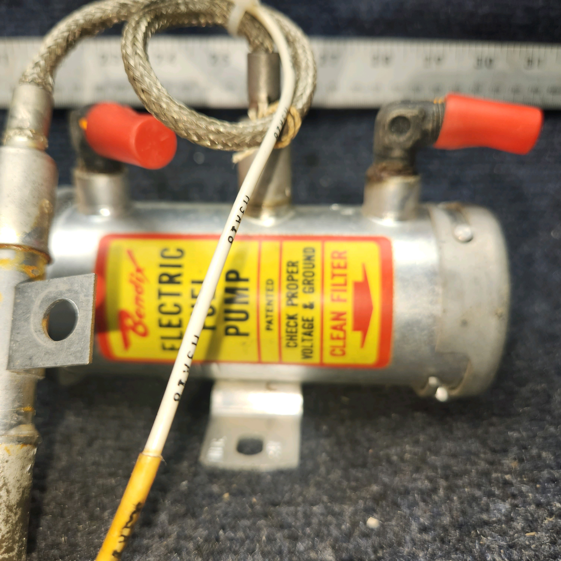 Used aircraft parts for sale, 476-284 Bendix BEECHCRAFT 95-55B Electric Fuel Pump Assy - 24v