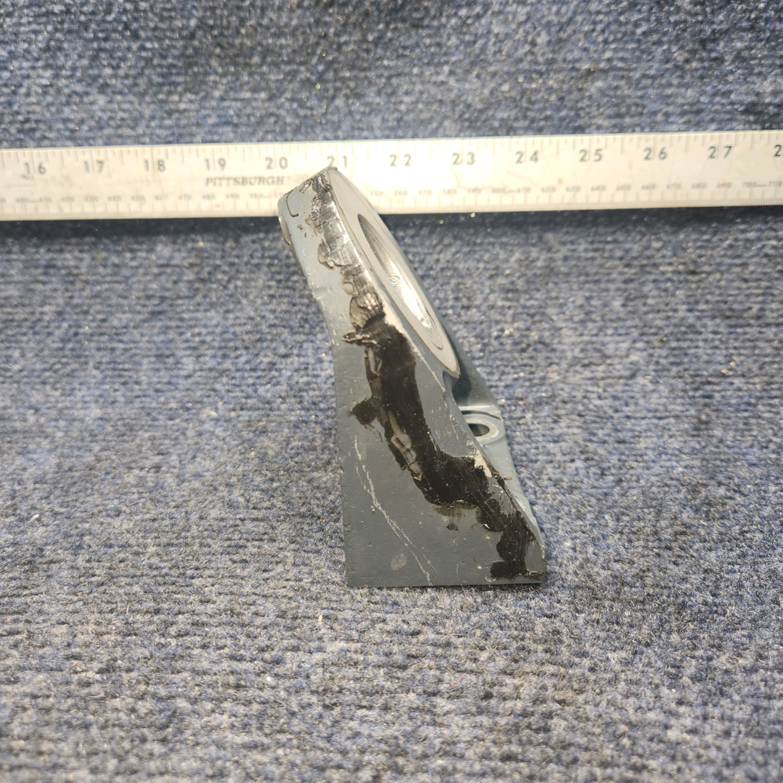 Used aircraft parts for sale, 12A19770 Lycoming O-540-A1D5 PIPER PA-24-250 BRACKET Engine mounting (Dynafocal)