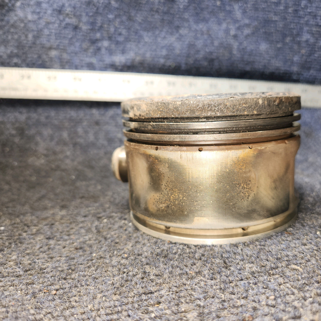 Used aircraft parts for sale, SA10200-A1 Superior O-300 Cessna 172 Cylinder with Valves and Springs