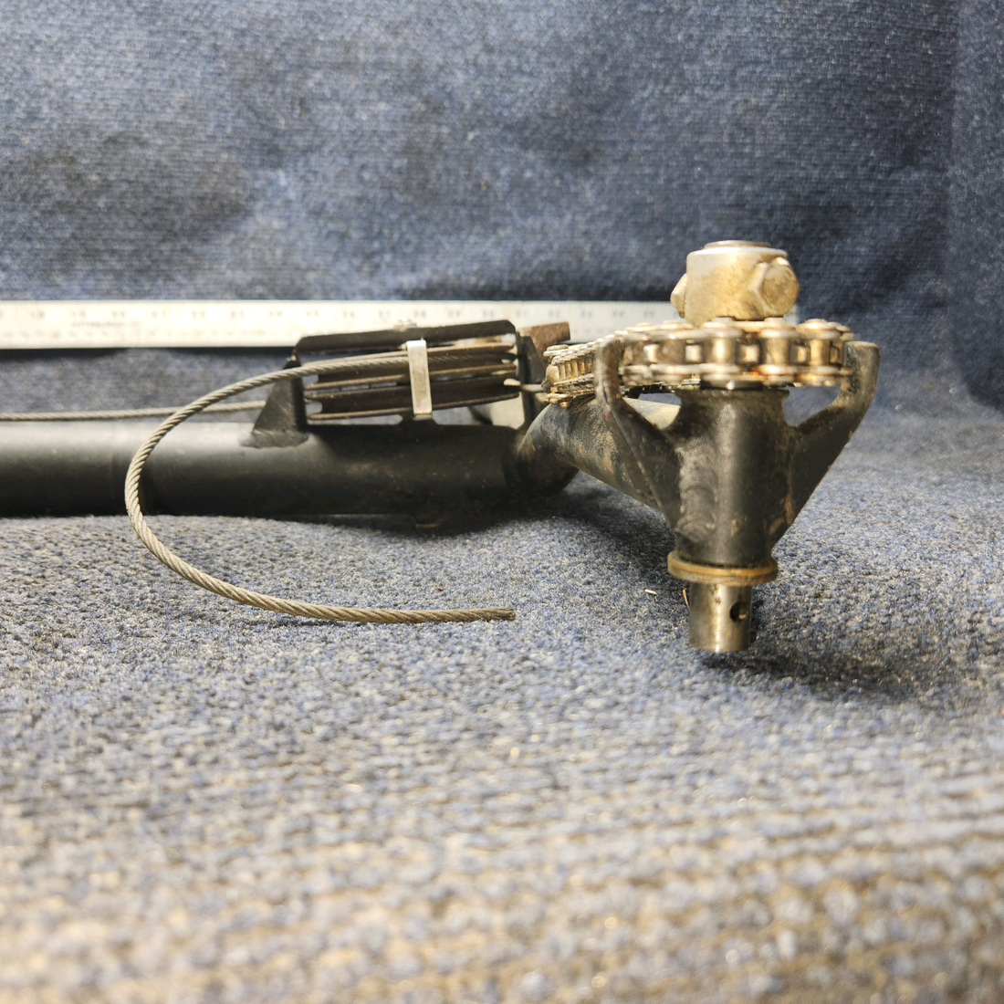 Used aircraft parts for sale, 0411221-4 Cessna C175 Control T Column Assembly