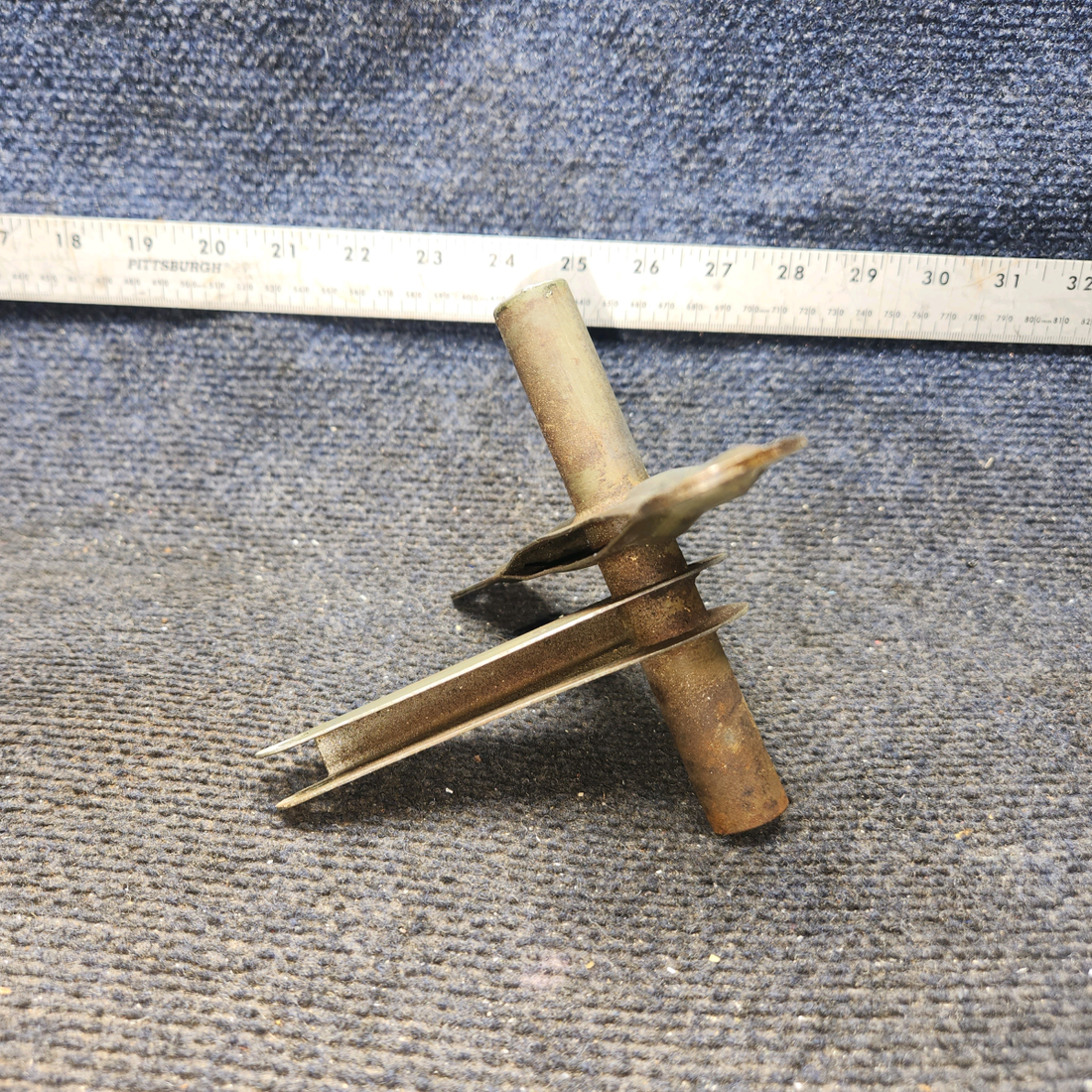 Used aircraft parts for sale, 0523535 Cessna 172E Flap Bellcrank Assy LH