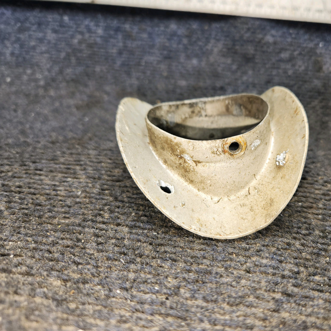 Used aircraft parts for sale, 0413157 cessna 150G Cabin Air Vent Scoop