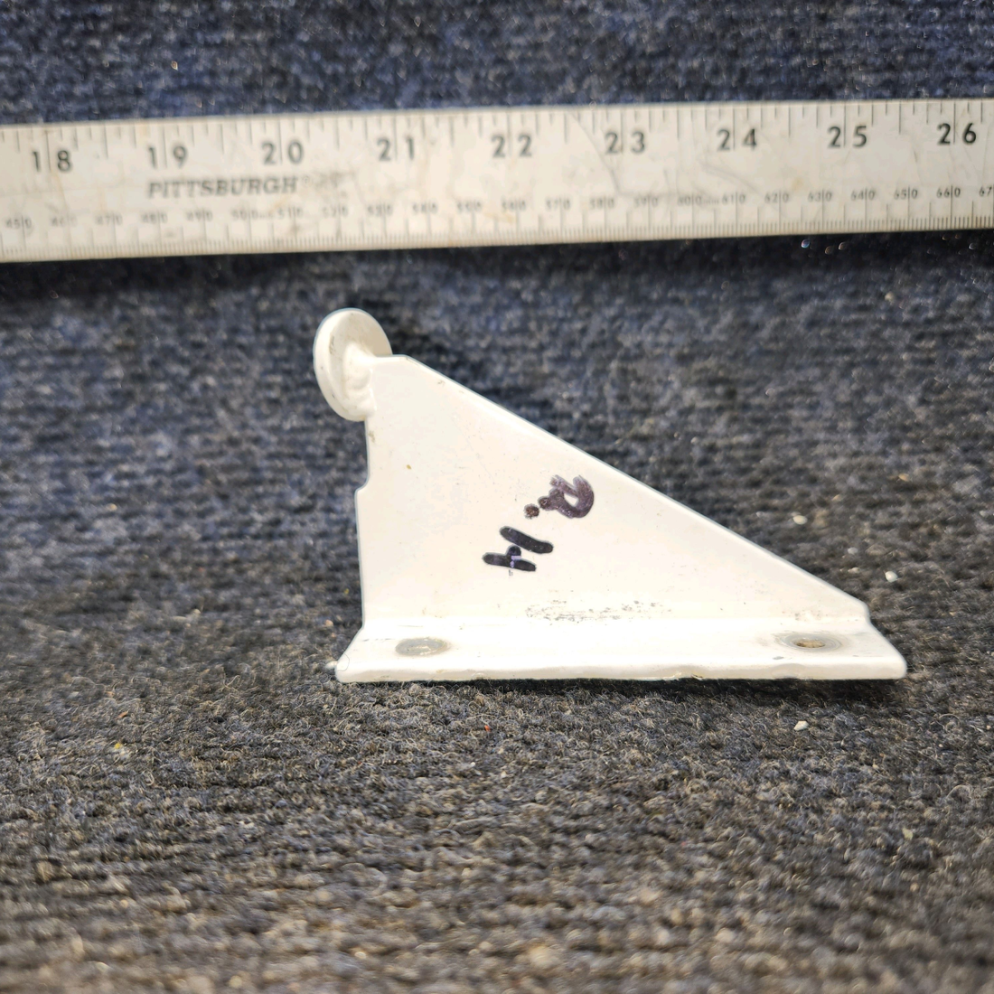 Used aircraft parts for sale, Wing Mounted Cabin Door Stop Piper PA28-161 Wing Mounted Cabin Door Stop- RH