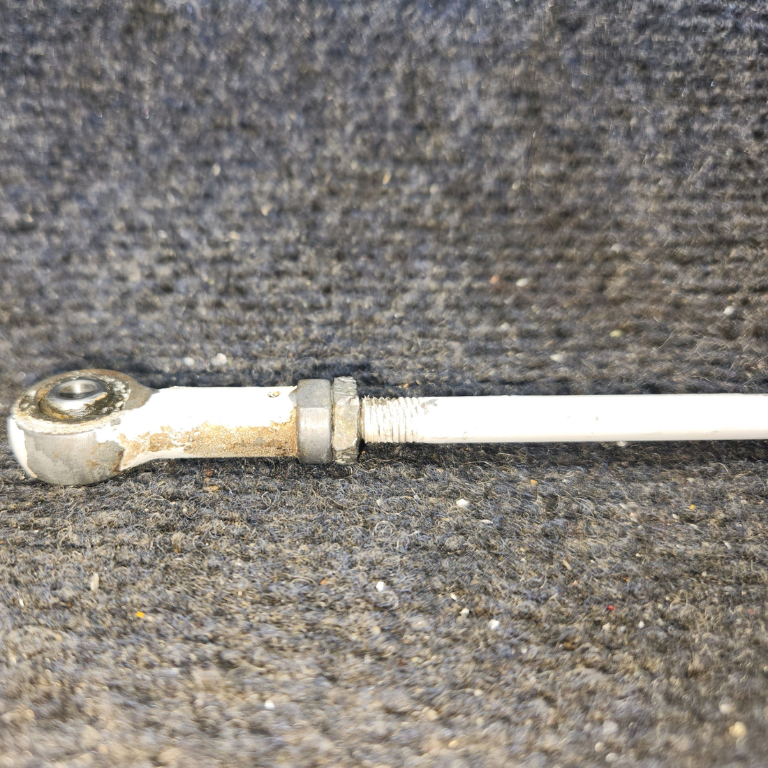 Used aircraft parts for sale, 0523537 Cessna 182G Flap Push-Pull Rod Assembly