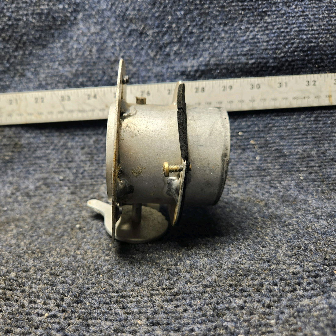 Used aircraft parts for sale, 68416-000 Piper PA28-140 Air Vent  Forward LH