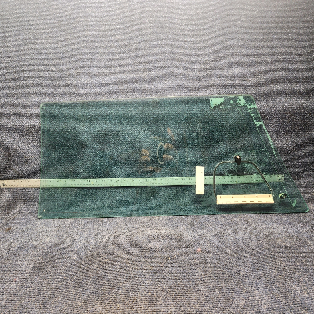 Used aircraft parts for sale, 20676-03 / 21027-000 PIPER PA-24-250 Pilot Window - Outer W/ Storm Window Green