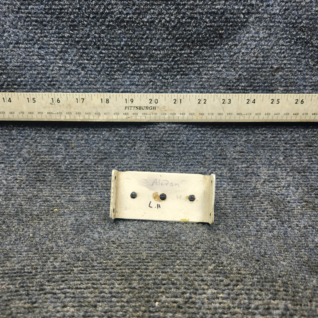 Used aircraft parts for sale, 35-135025-36 Beechcraft F33A AILERON HINGE INBOARD LH OR RH