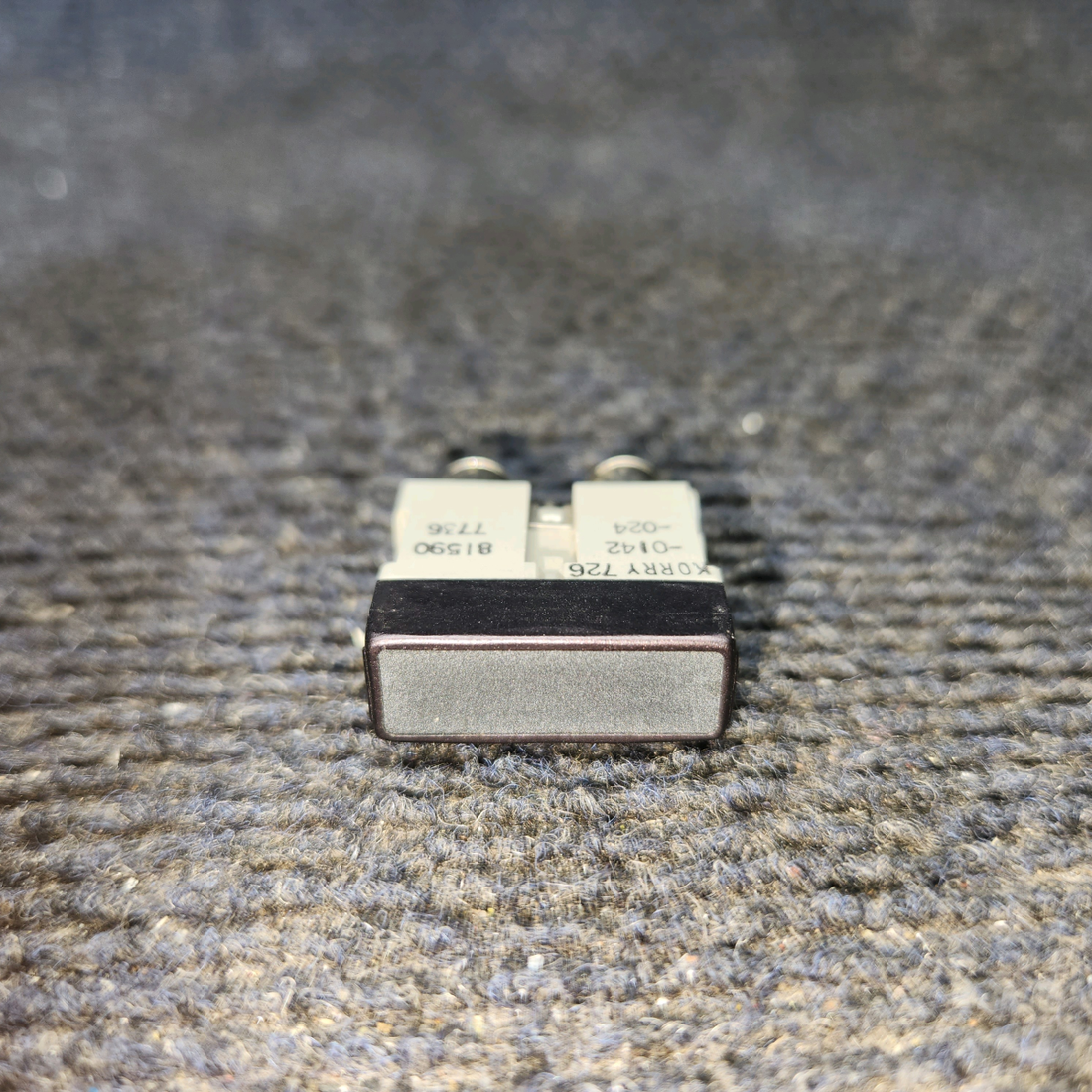 Used aircraft parts for sale, 726-7106-024 Korry Piper PA-31T Annunciator Switch – Nose/Baggage Door Ajar