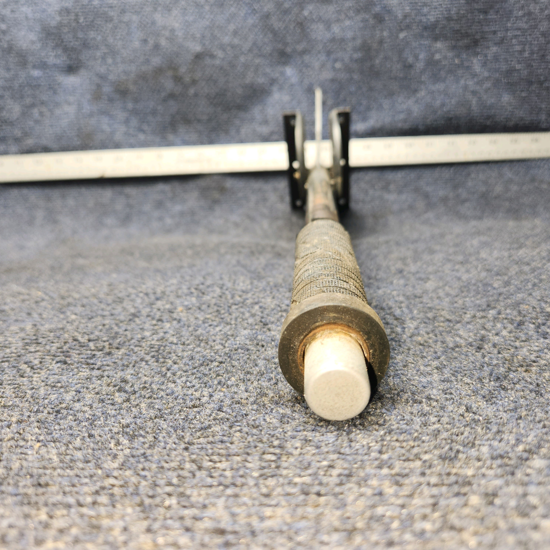 Used aircraft parts for sale, 62706-000 PIPER PA28-140 Flap Control Level Assy