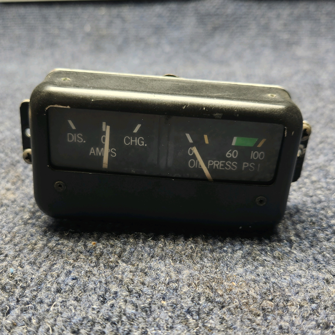 Used aircraft parts for sale, C669560-0101 Rochester CESSNA C172RG AMMETER-OIL PRESSURE CLUSTER (21-32V)