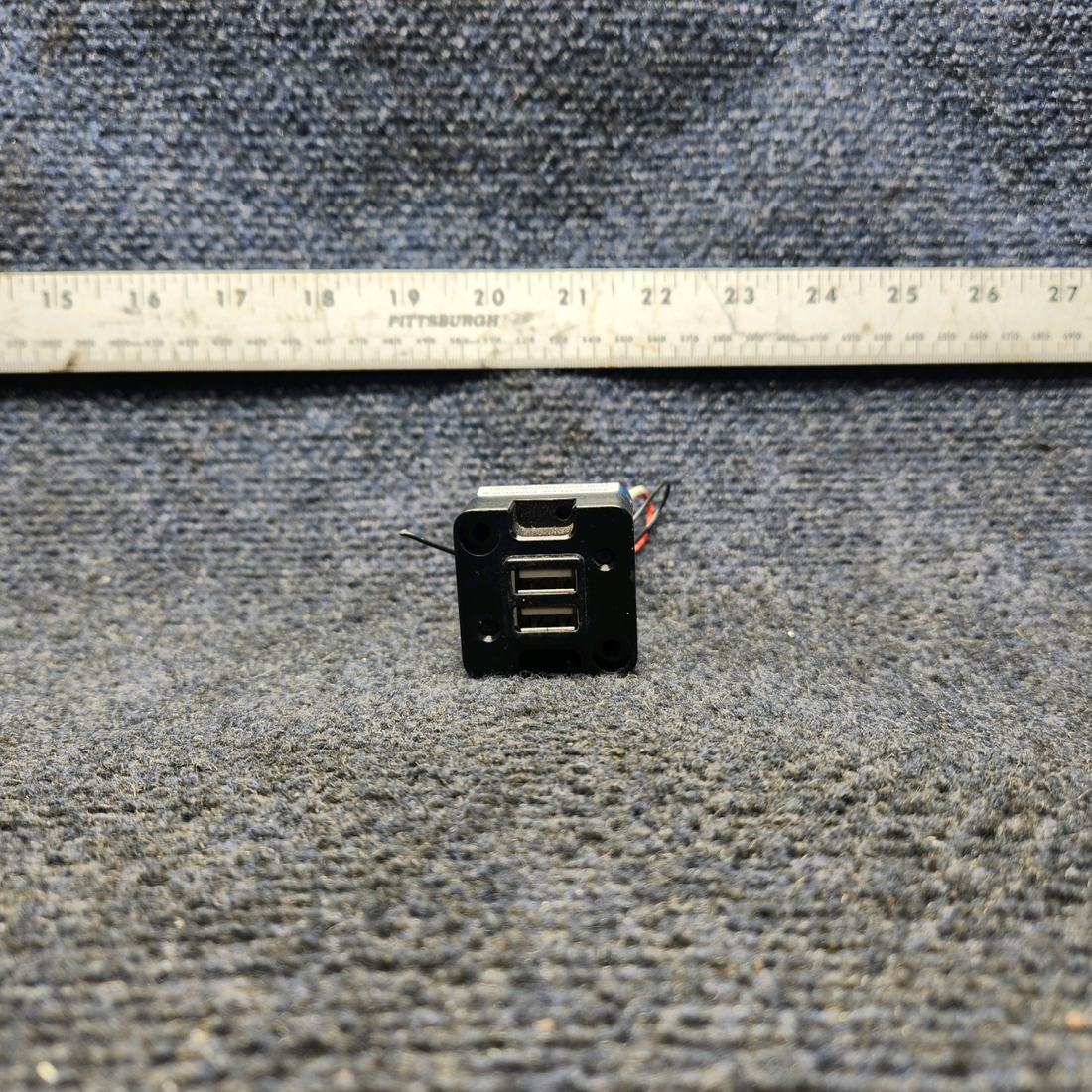 Used aircraft parts for sale, 6430102-3 Mid-Continent TA102 PIPER PA-24-250 Dual USB Charging Port w Mod (10-32V, 2.1A)