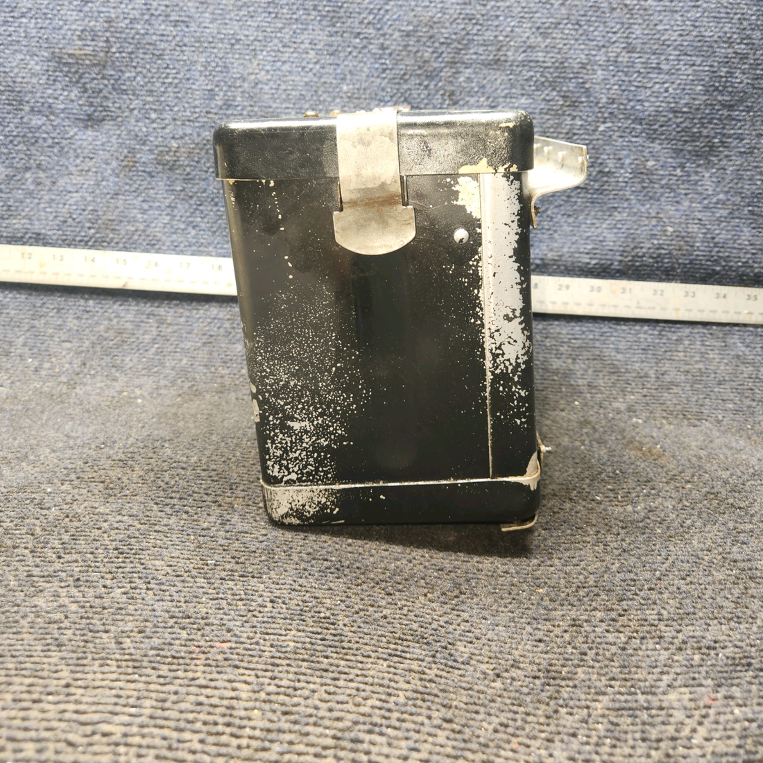 Used aircraft parts for sale, 0413307-18, 0413307-21 Cessna 172E Battery Box Assembly with Lid