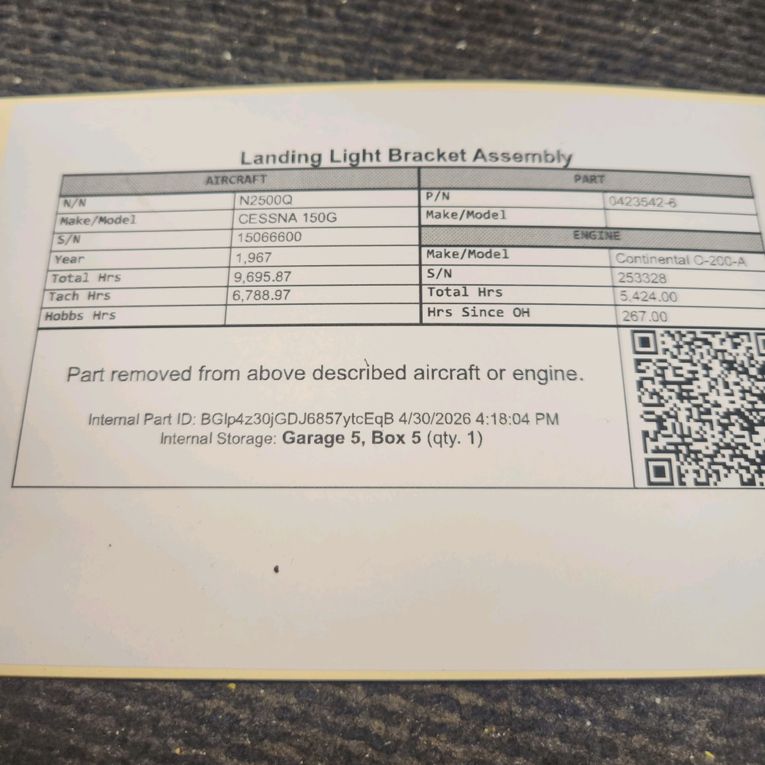Used aircraft parts for sale, 0423542-6 cessna 150G Landing Light Bracket Assembly