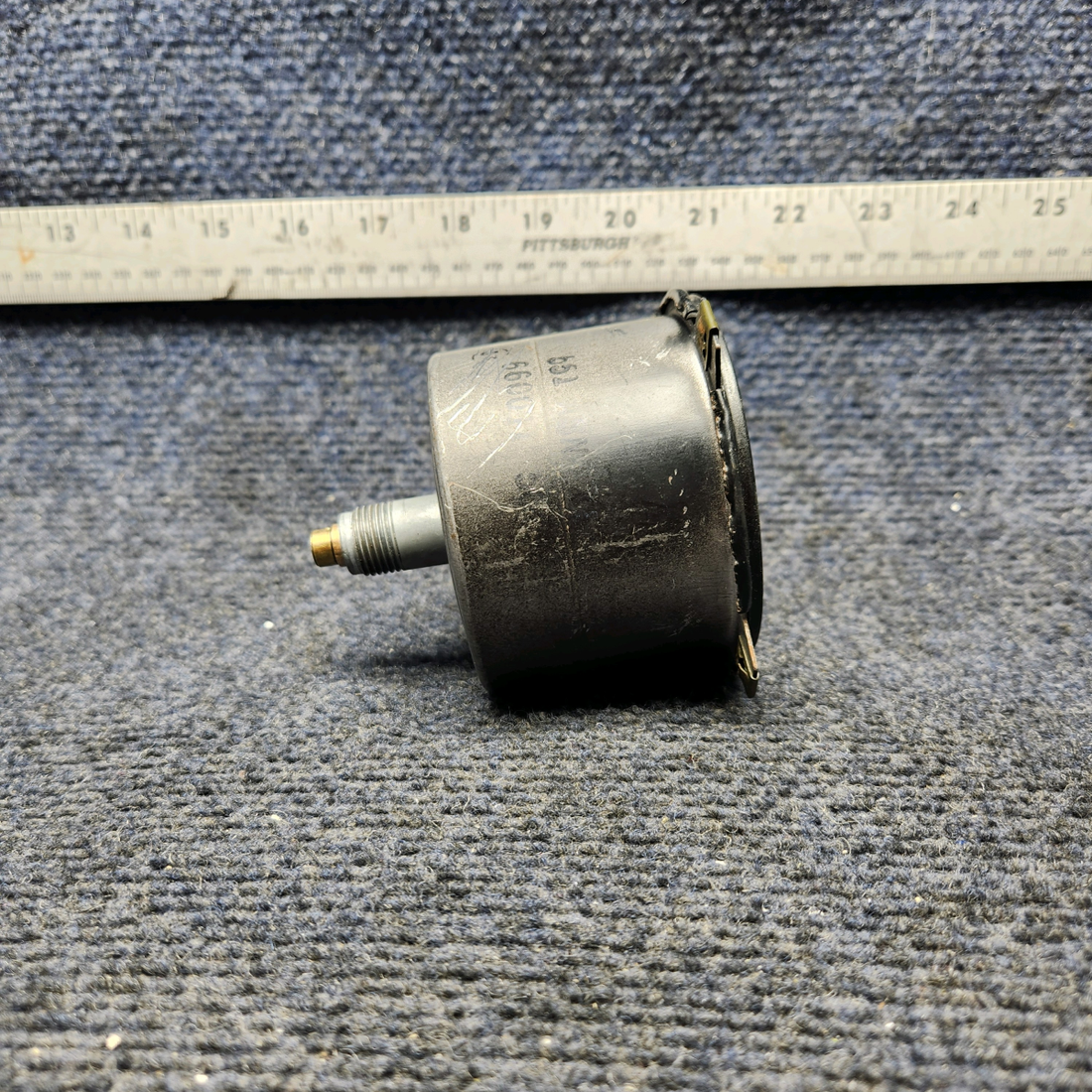 Used aircraft parts for sale, 660011-501 Mooney M20J STEWART WARNER - TACHOMETER. (CURRENT TACH READING 1910.61)
