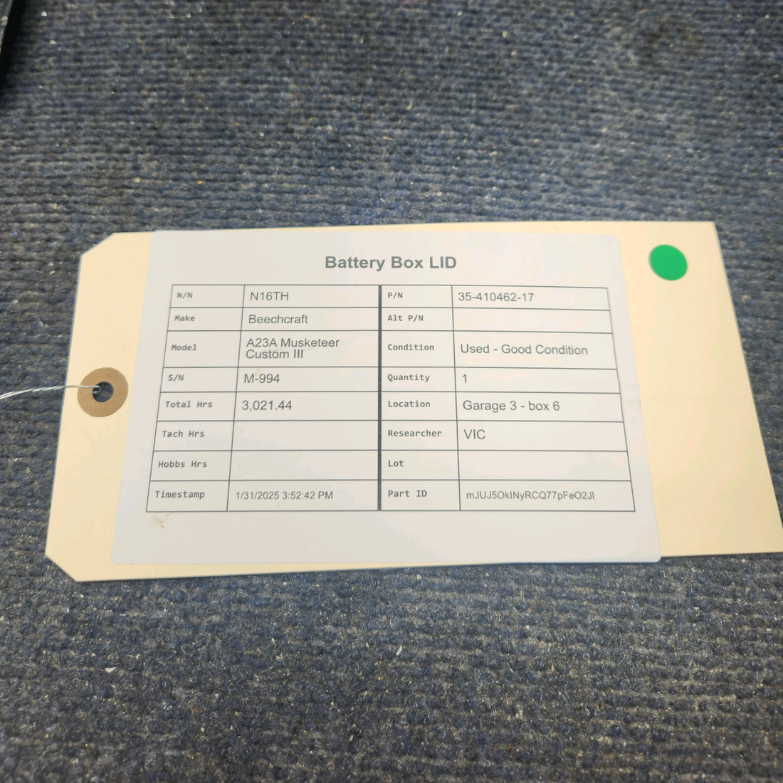 Used aircraft parts for sale, 35-410462-17 Beechcraft A23A Musketeer Custom III BATTERY BOX LID