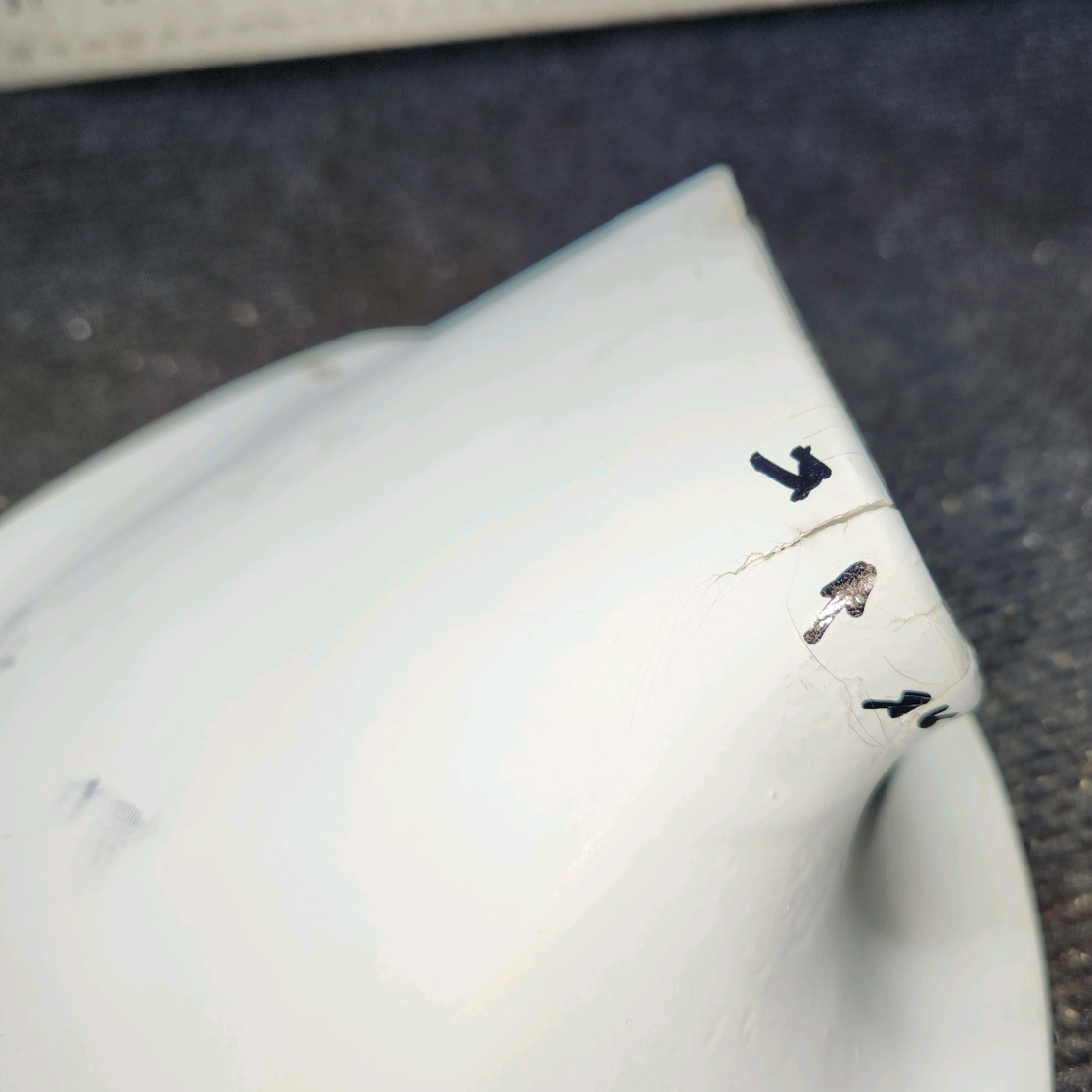 Used aircraft parts for sale, 0522150-3 Cessna 172F Wing Upper Strut Fairing - LH