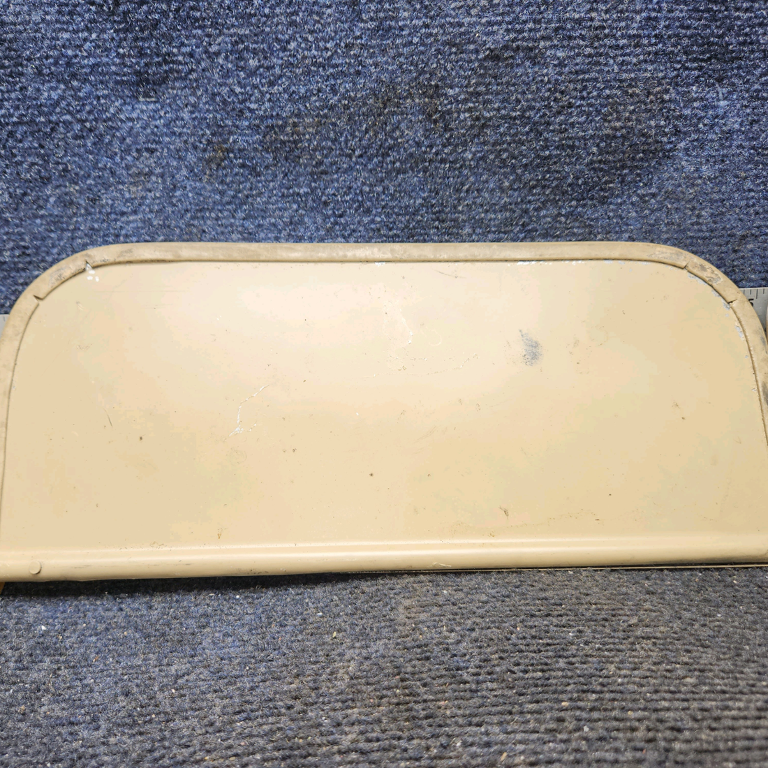 Used aircraft parts for sale, 0713011-13 Cessna 172 Sun-Visor Set LH & RH with brackets (Dent)