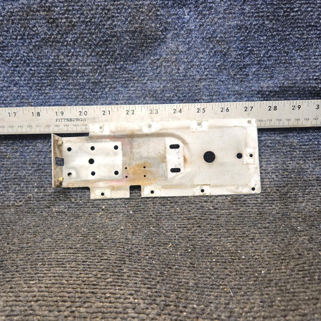 Used aircraft parts for sale, 0413388-1 cessna 150G Mounting Plate Assembly