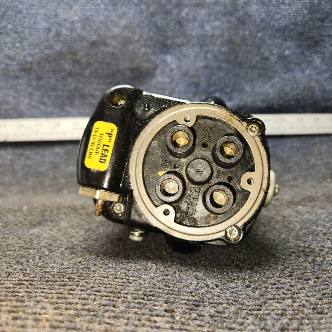 Used aircraft parts for sale, 4301 Champion Aerospace cessna 150G Slick Magneto with Gear