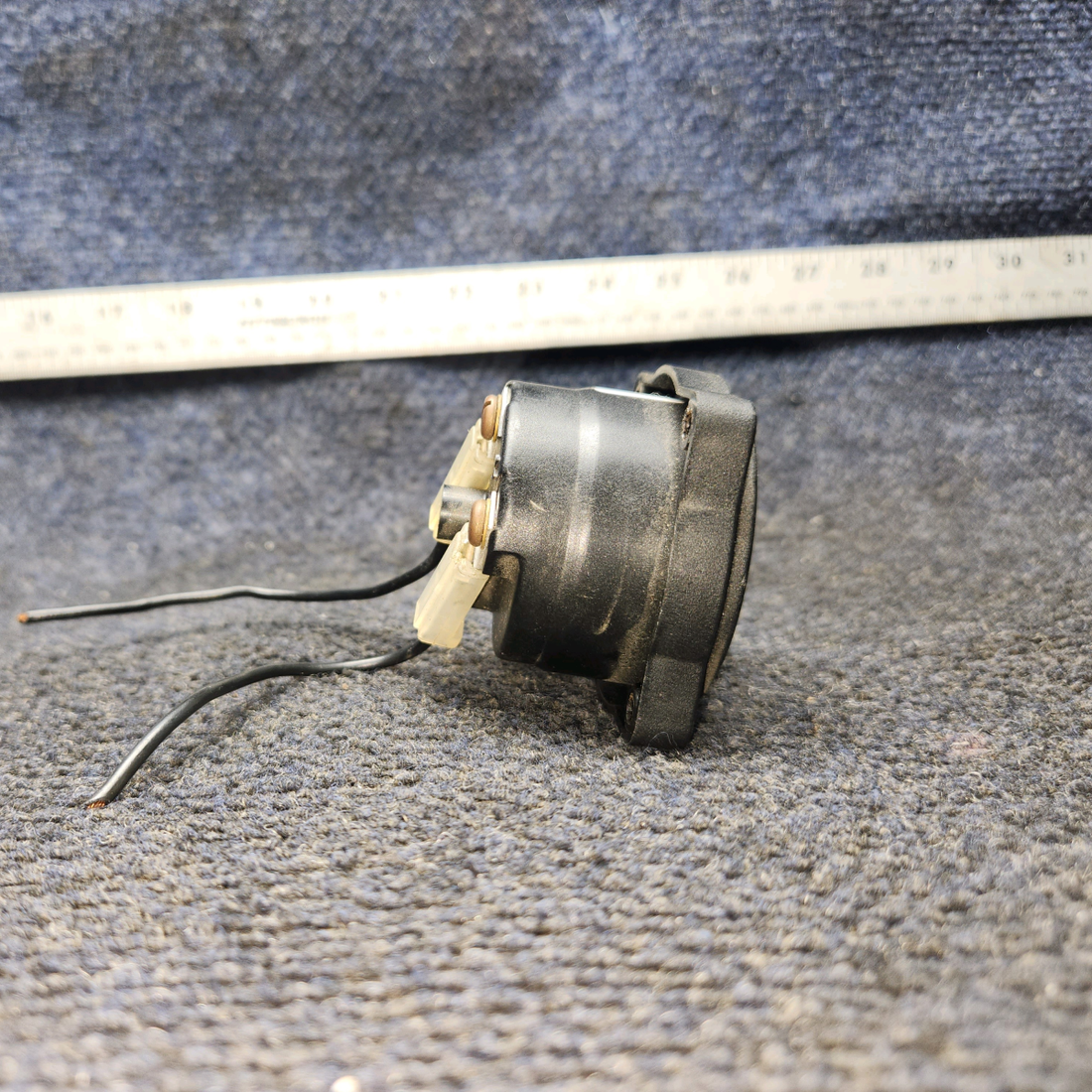 Used aircraft parts for sale, 102149 Datcon 773-IB Piper PA28-140 Hour Meter Indicator (5.8 Hours, 5–40 Volts)