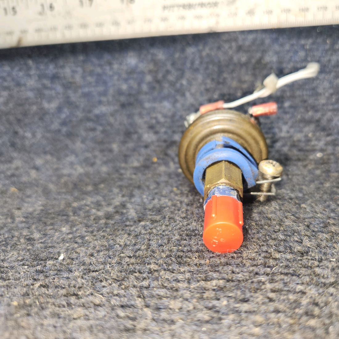 Used aircraft parts for sale, SW76575 Beechcraft A24R Pressure Switch