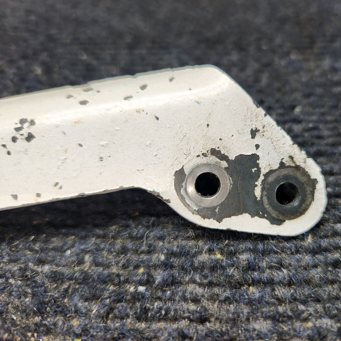 Used aircraft parts for sale, 67114-000 Piper PA32RT-300 Shimmy Dampener Bracket