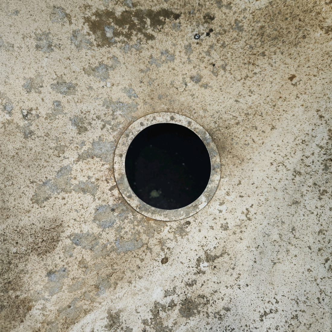 Used aircraft parts for sale, 0552010-2 Cessna 172F Engine Lower Cowl