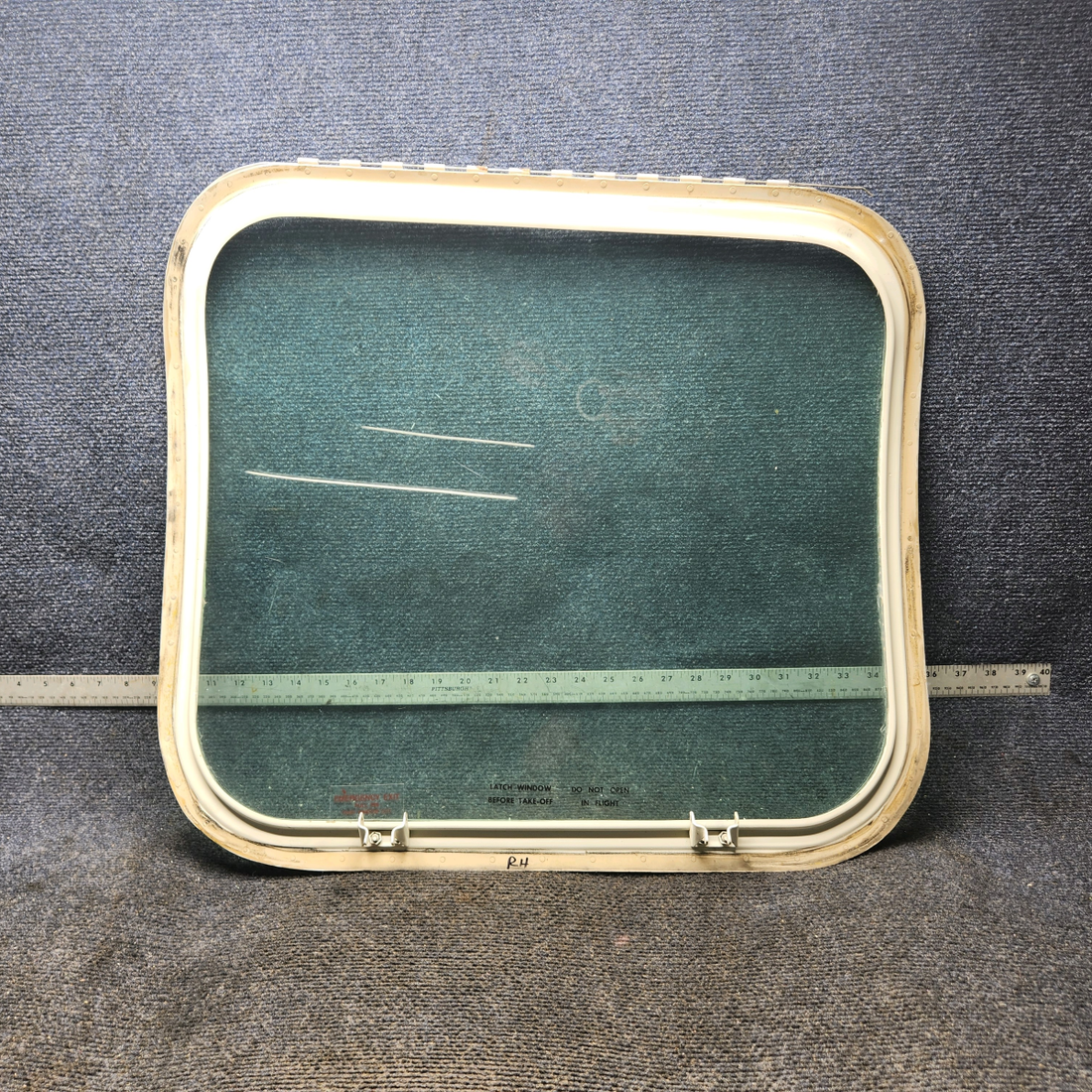 Used aircraft parts for sale, 35-410291-147 BEECHCRAFT 95-55B Cabin Rear Window Assembly - RH