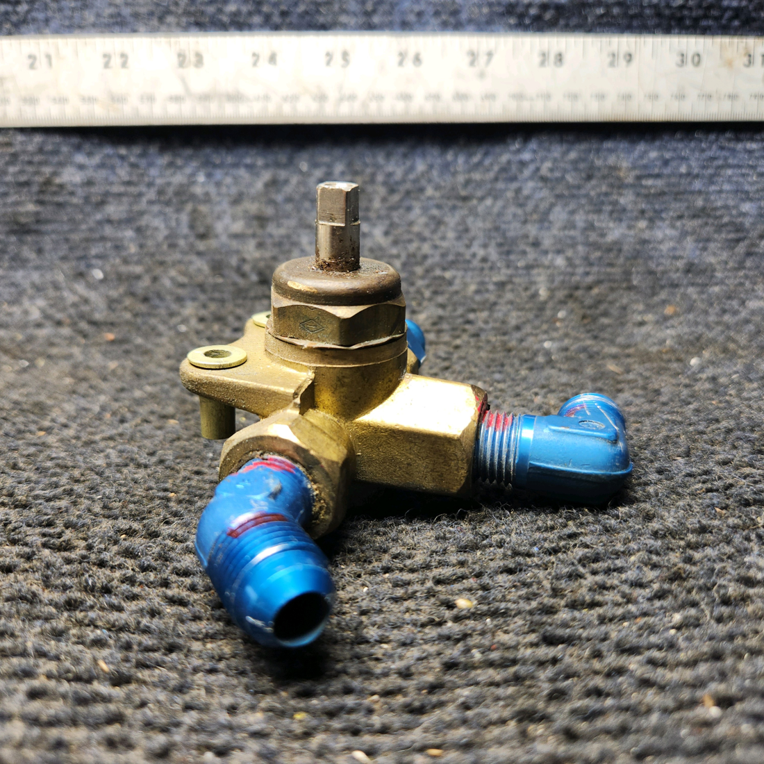 Used aircraft parts for sale, 491-947 Piper PA-28-140 Fuel Selector