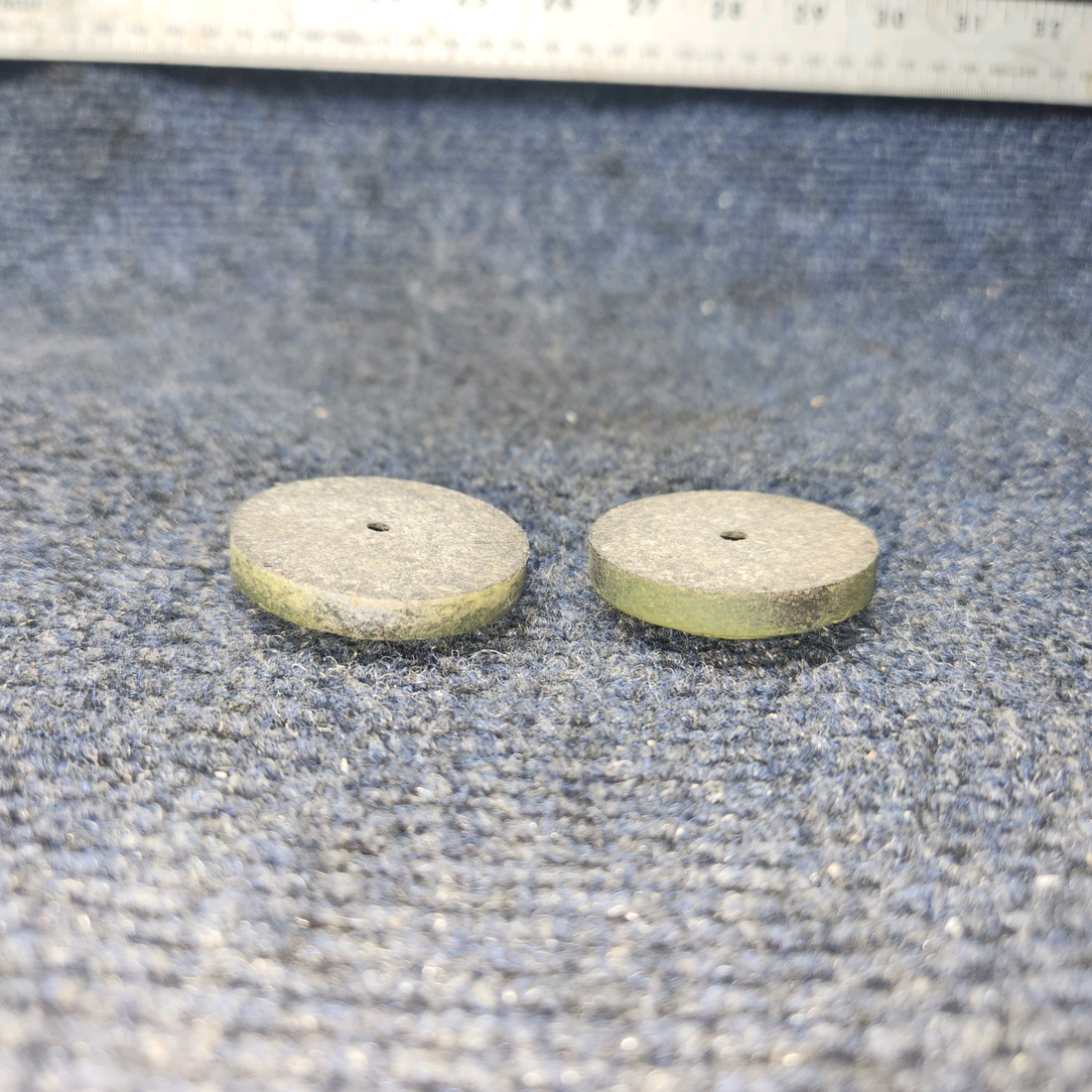 Used aircraft parts for sale, 9526275 Goodyear Brake Puck Lining "set of 2"