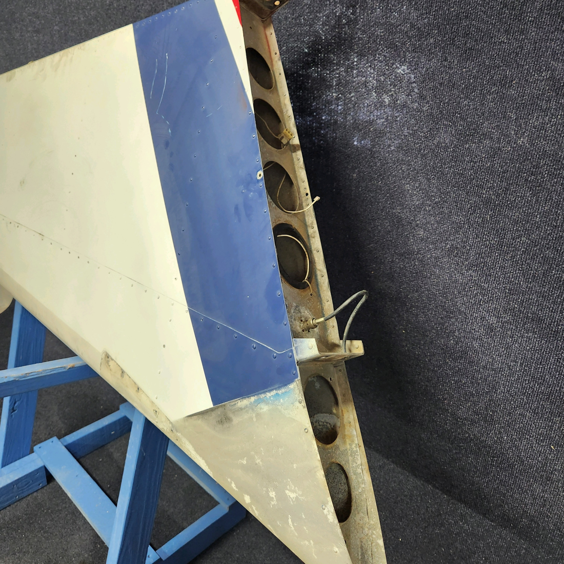 Used aircraft parts for sale, 0531006-110 CESSNA C172RG VERTICAL FIN ASSEMBLY