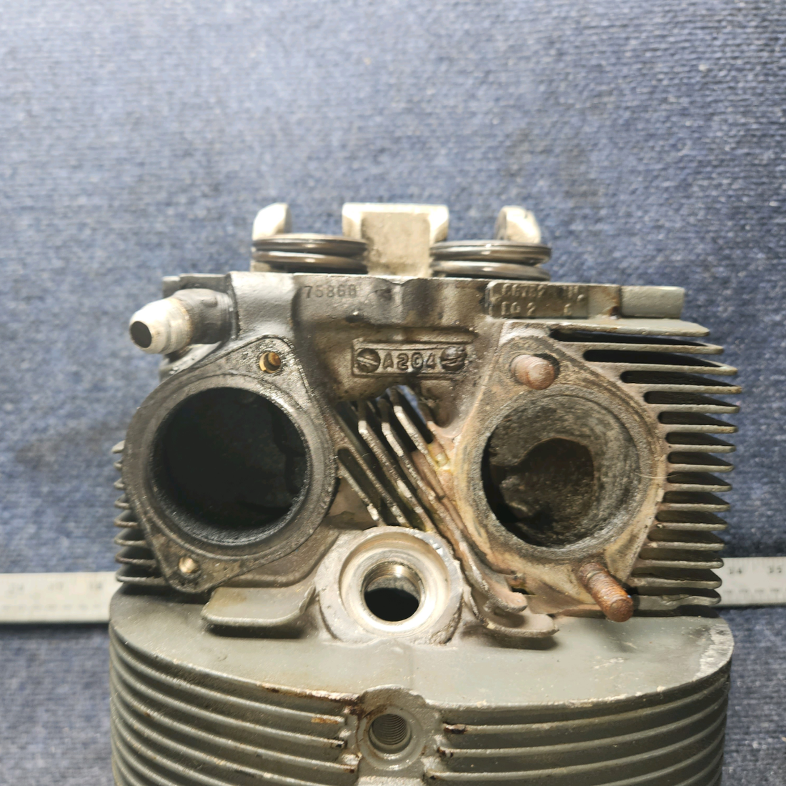 Used aircraft parts for sale, LW-12416 Lycoming O-320-D2A Piper PA28-140 Cylinder Wide Deck Chrome with High-Compression Piston