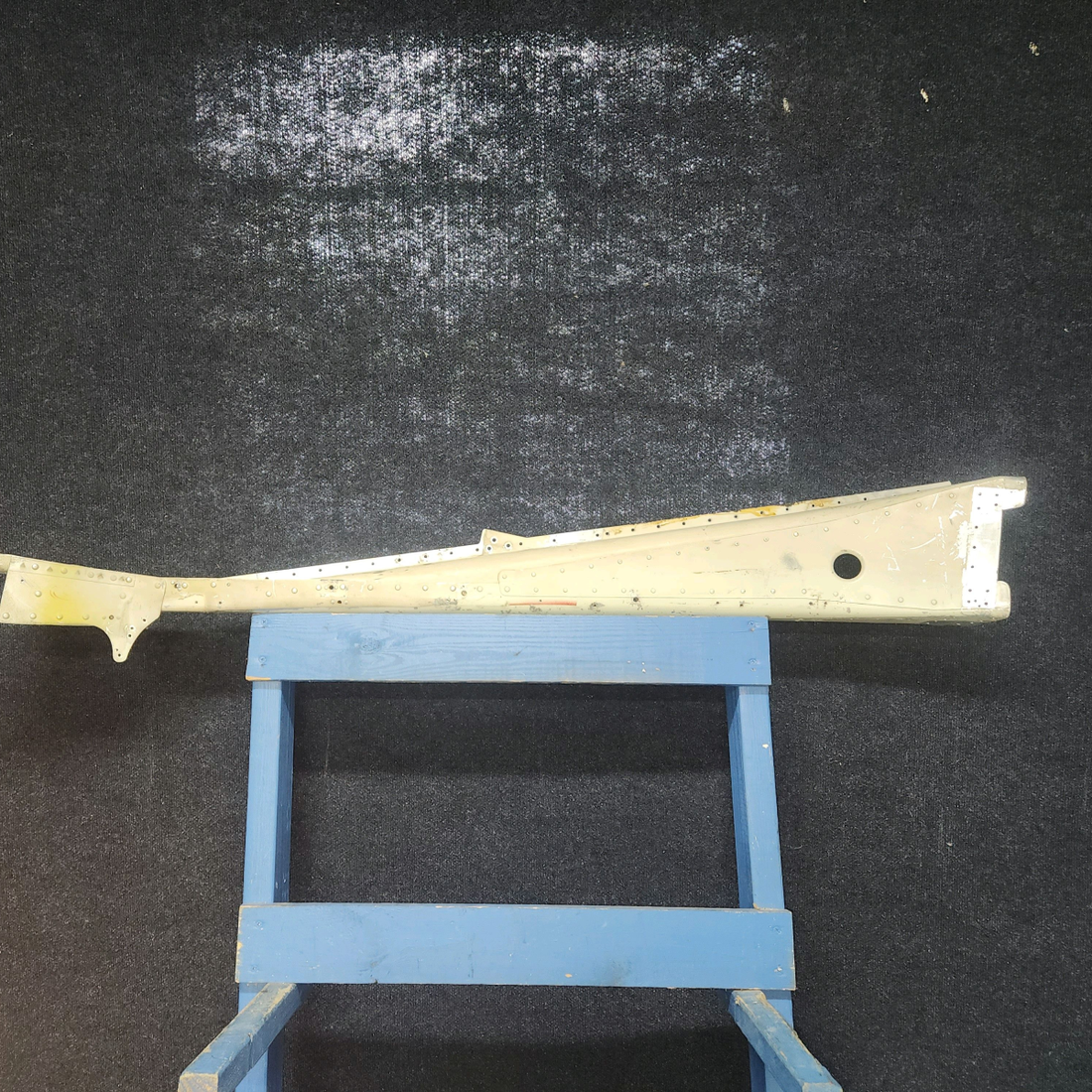 Used aircraft parts for sale, 0513007-5 Cessna 172E Front Doorpost Bulkhead Assembly LH