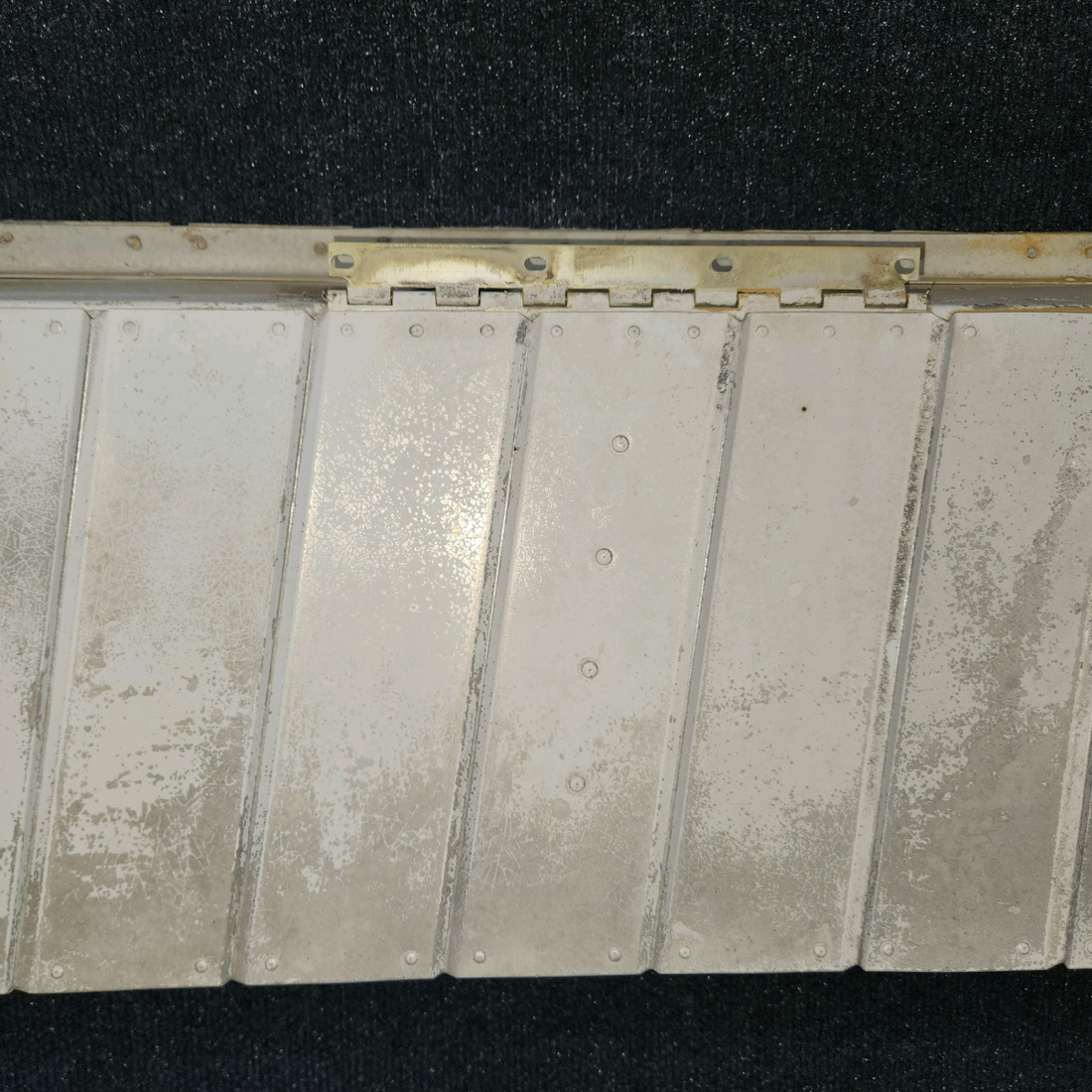 Used aircraft parts for sale, 0523800-1 Cessna 172F Aileron Assembly - RH