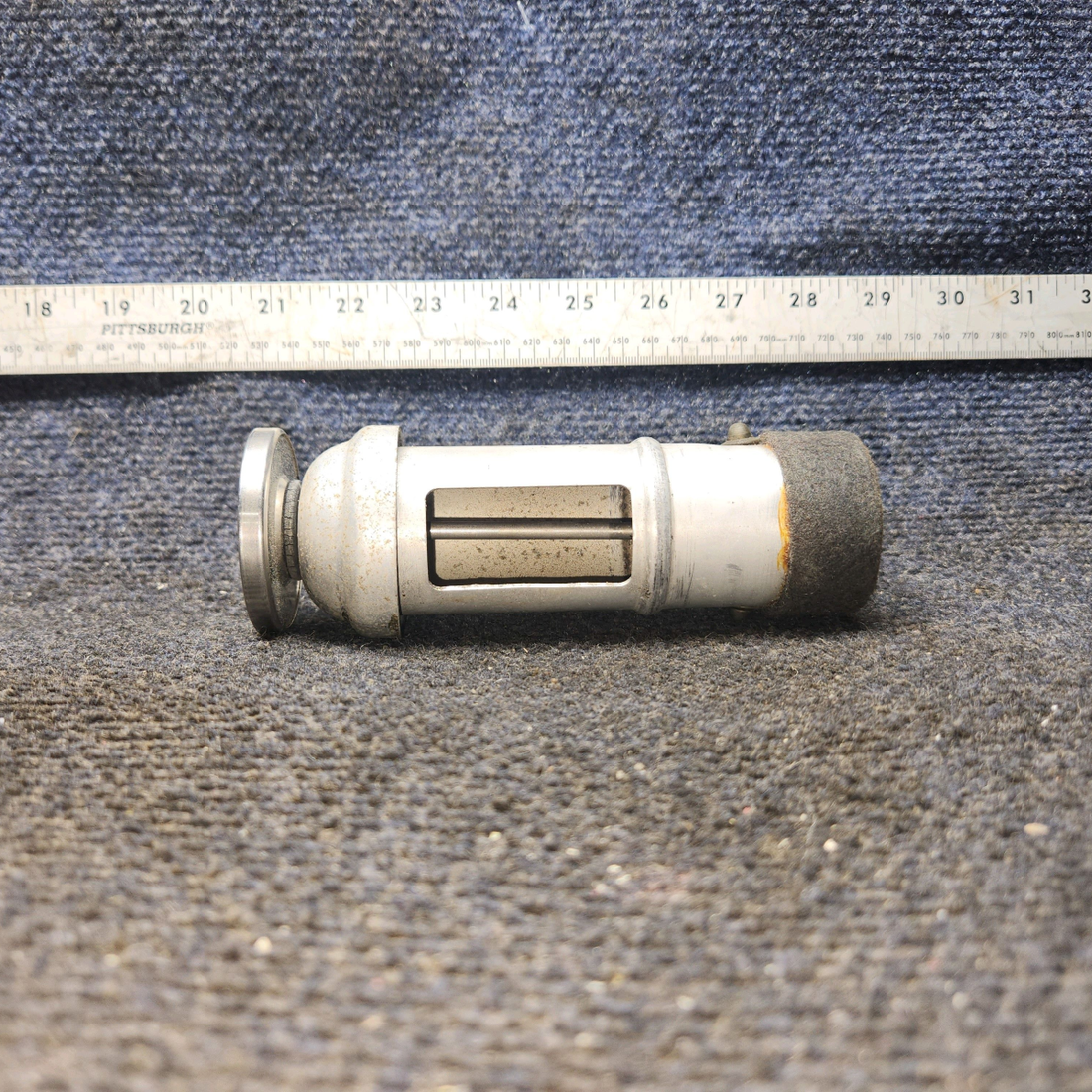 Used aircraft parts for sale, 0413163-18 Cessna 172F Outlet Assy with cap