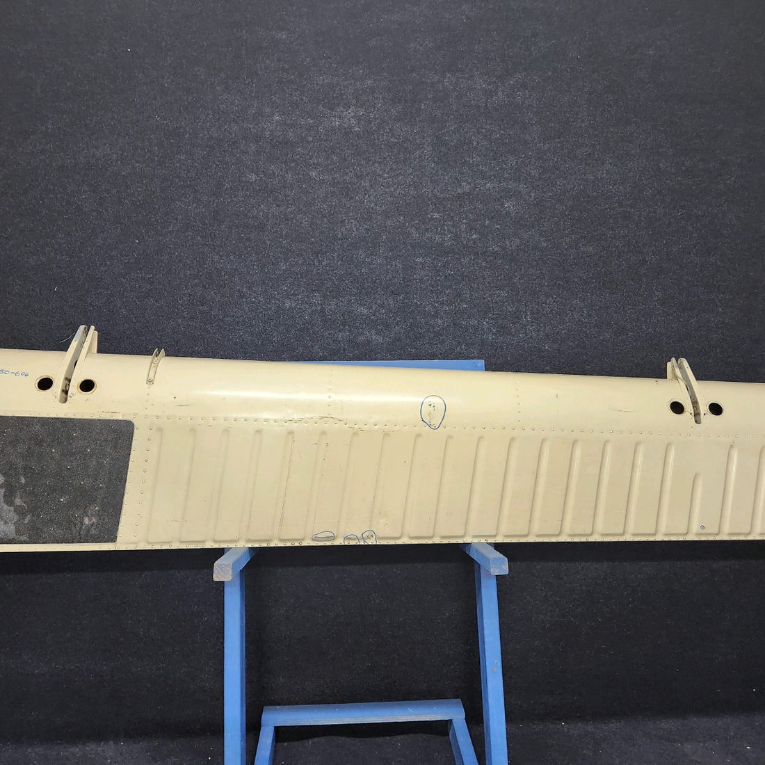 Used aircraft parts for sale, 35-165050-606 Beechcraft BONANZA 35 FLAP ASSEMBLY RH