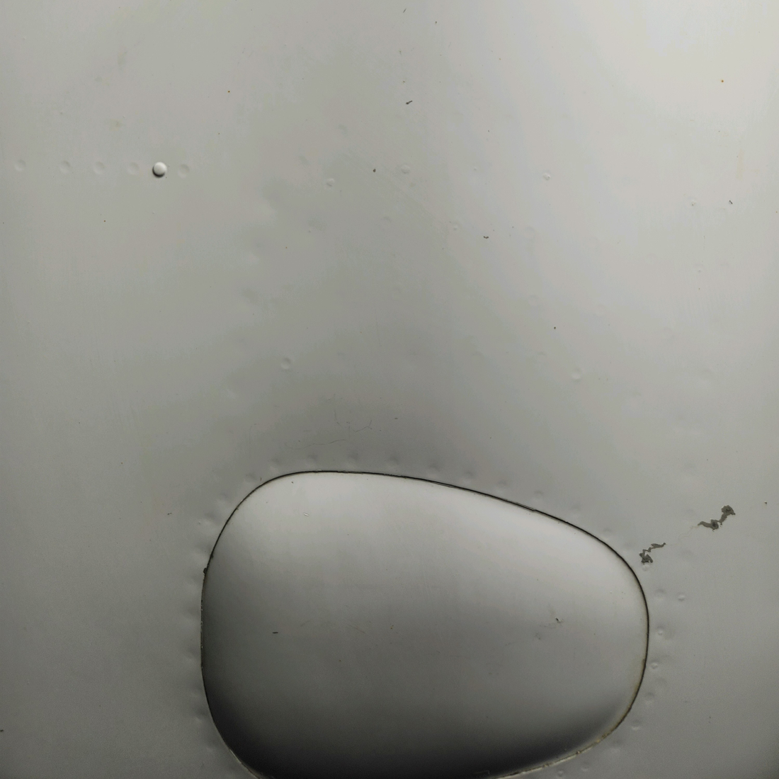 Used aircraft parts for sale, 35-815055-165 Beechcraft F33A MAIN GEAR DOOR INBOARD RH HAS  SCRATCHES & DENTS SEE PICS
