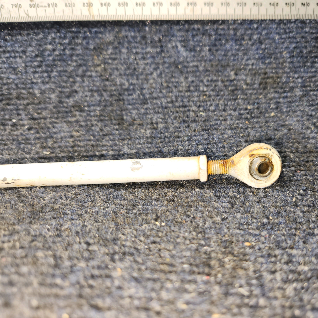 Used aircraft parts for sale, 62766-000 Piper PA-28-140 Aileron Rod Assembly