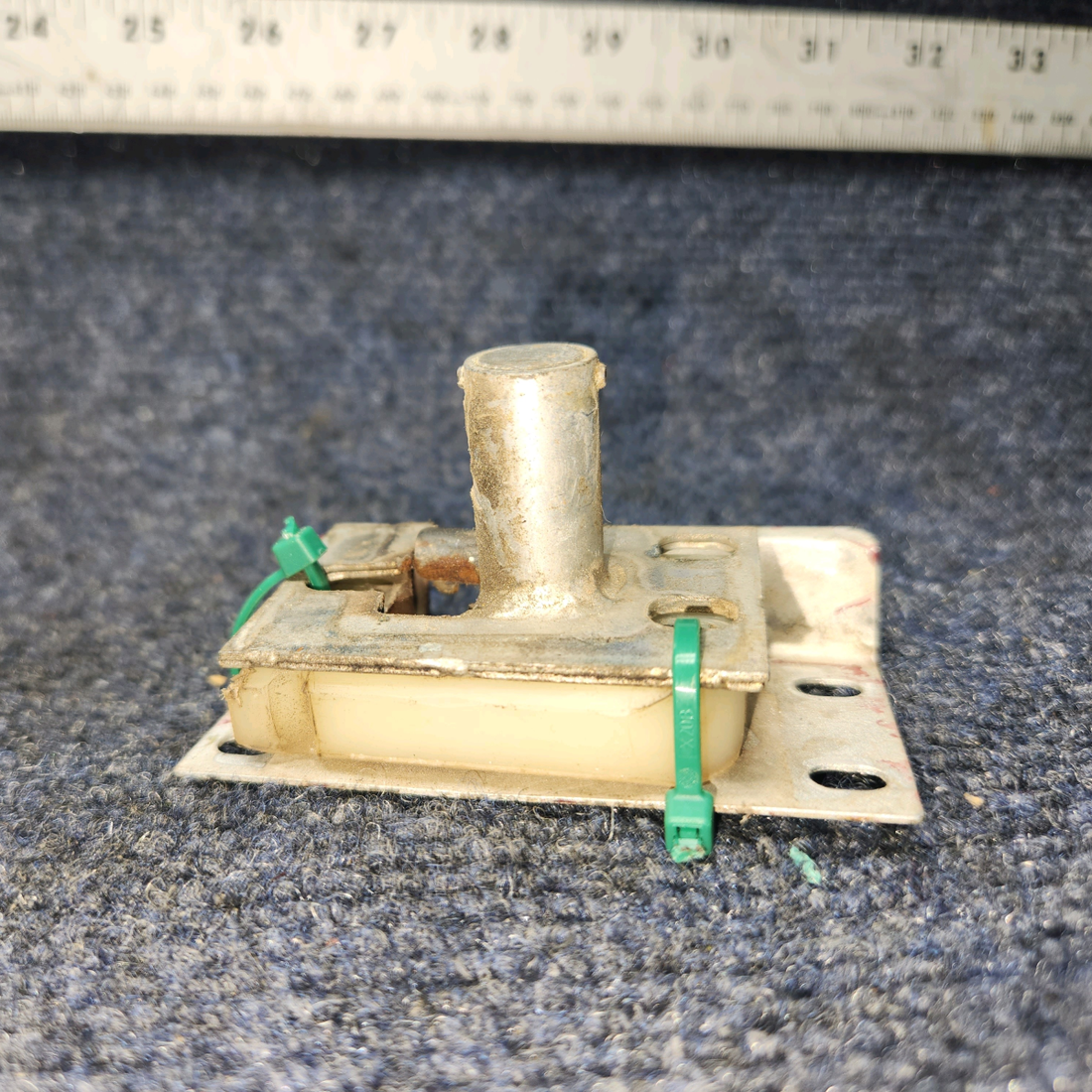 Used aircraft parts for sale, 0711694-16 Cessna 182P Clutch Assy RH Cover RH Clutch