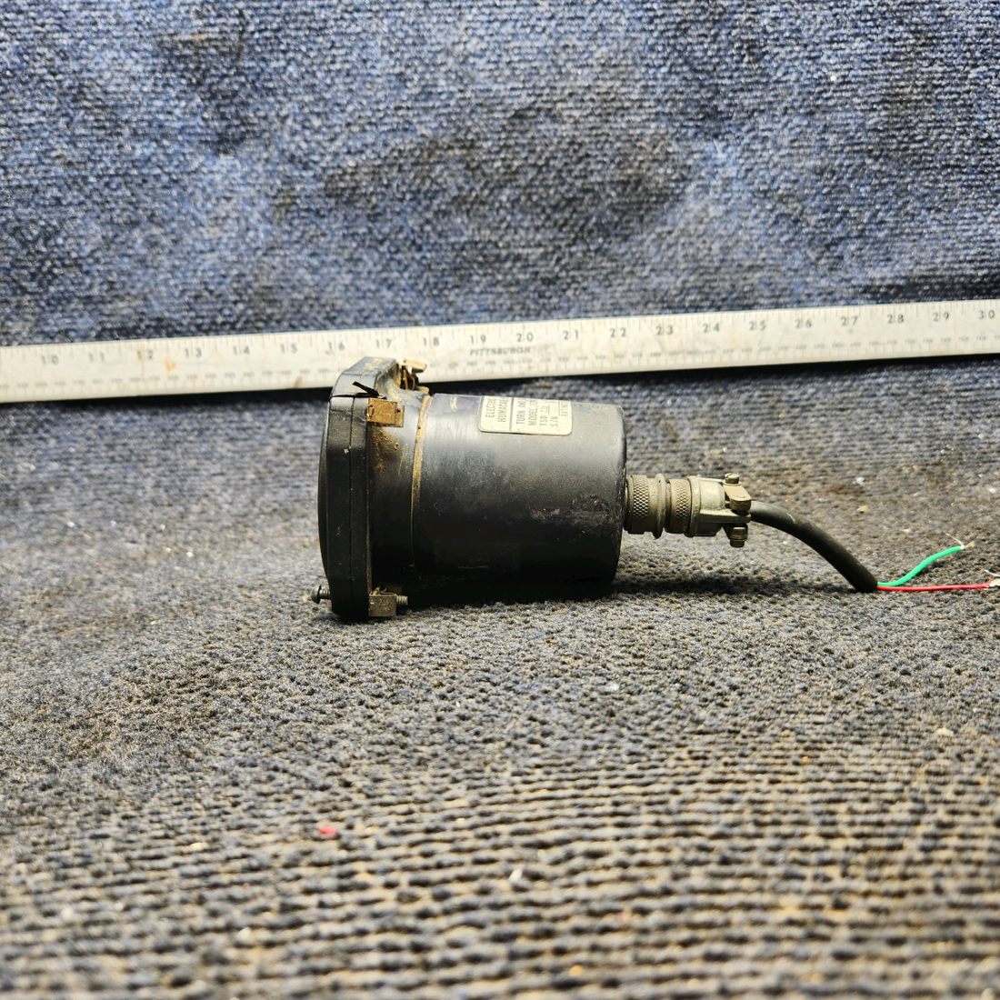 Used aircraft parts for sale, 1394T100-7Z Electric Gyro Corp cessna 150G Turn Coordinator Indicator (12-32V)