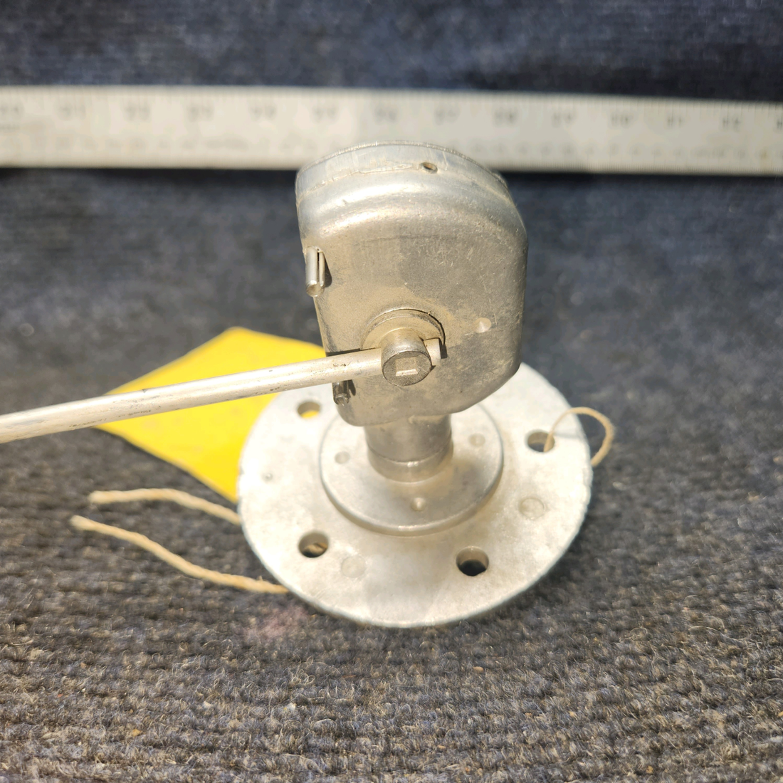 Used aircraft parts for sale, 35-380136-7 Beechcraft Fuel Transmitter Assy LH - Missing Floats