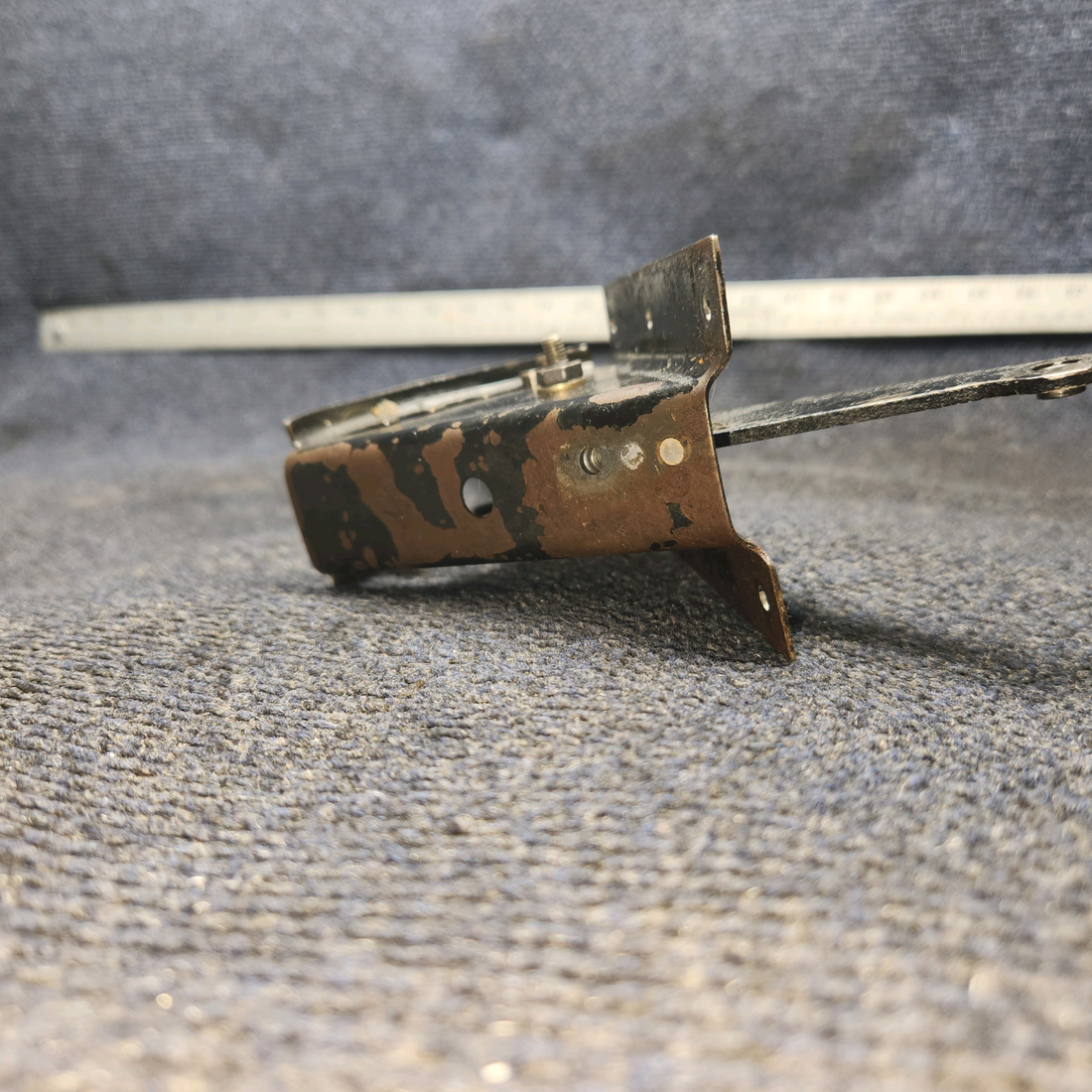 Used aircraft parts for sale, 62706-009 Piper PA28-161 Flap Control Lever Assy