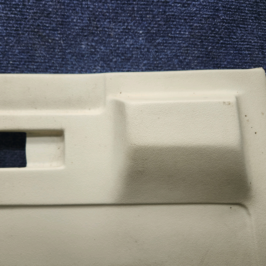 Used aircraft parts for sale, 67-82-150RD cessna 150G Door Panel - LH