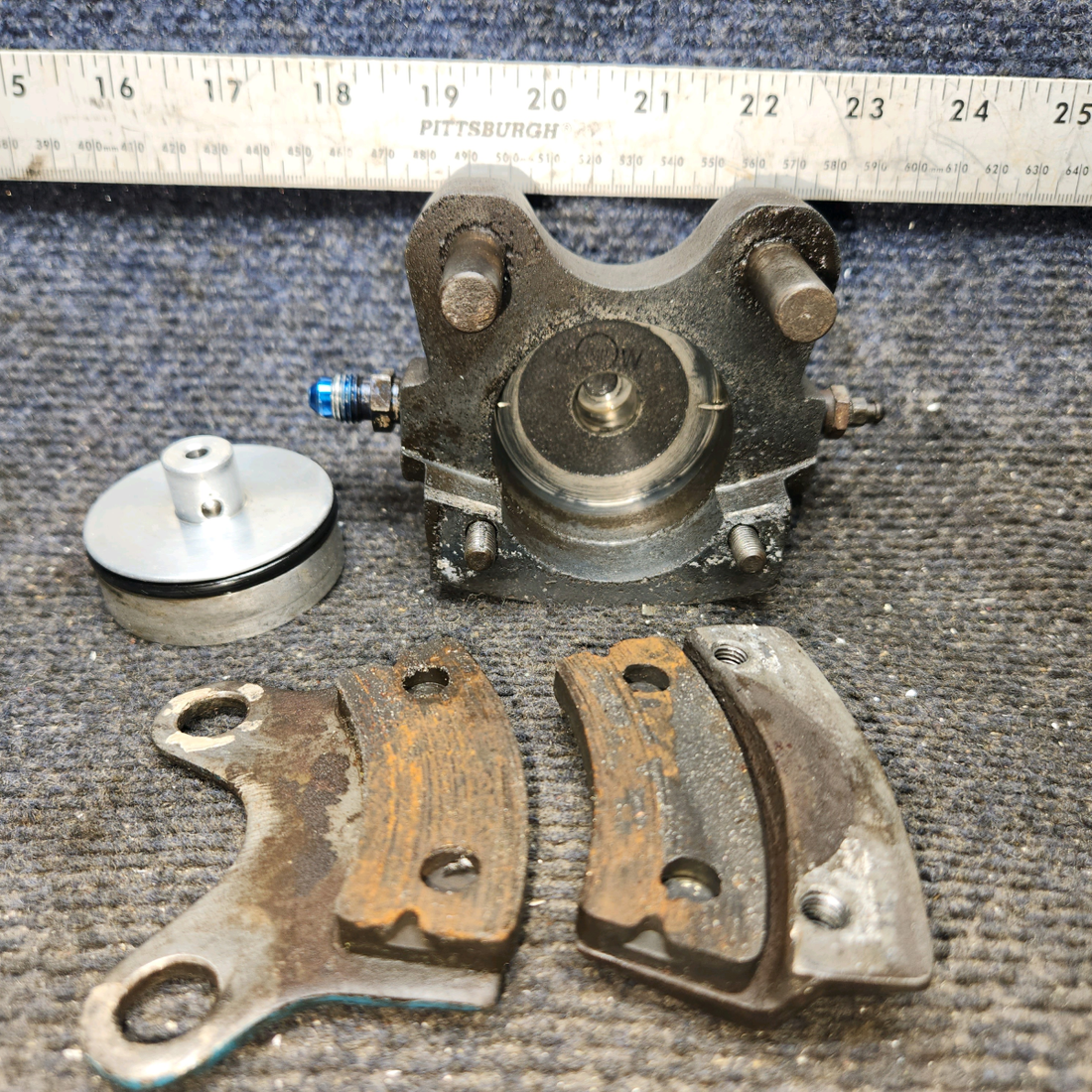 Used aircraft parts for sale, C163030-0107 Cleveland 30-63 cessna 150G Brake Caliper Assy